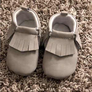 Baby moccasin booties